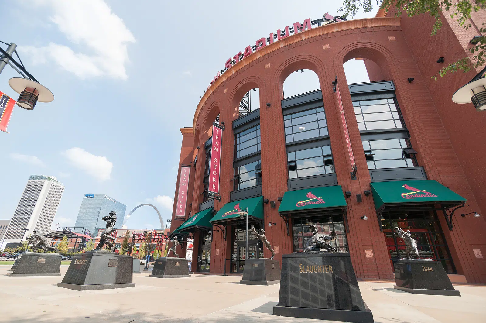 Wonton King Serves Catering Lunch To The Miami Marlins During Their St. Louis Visit