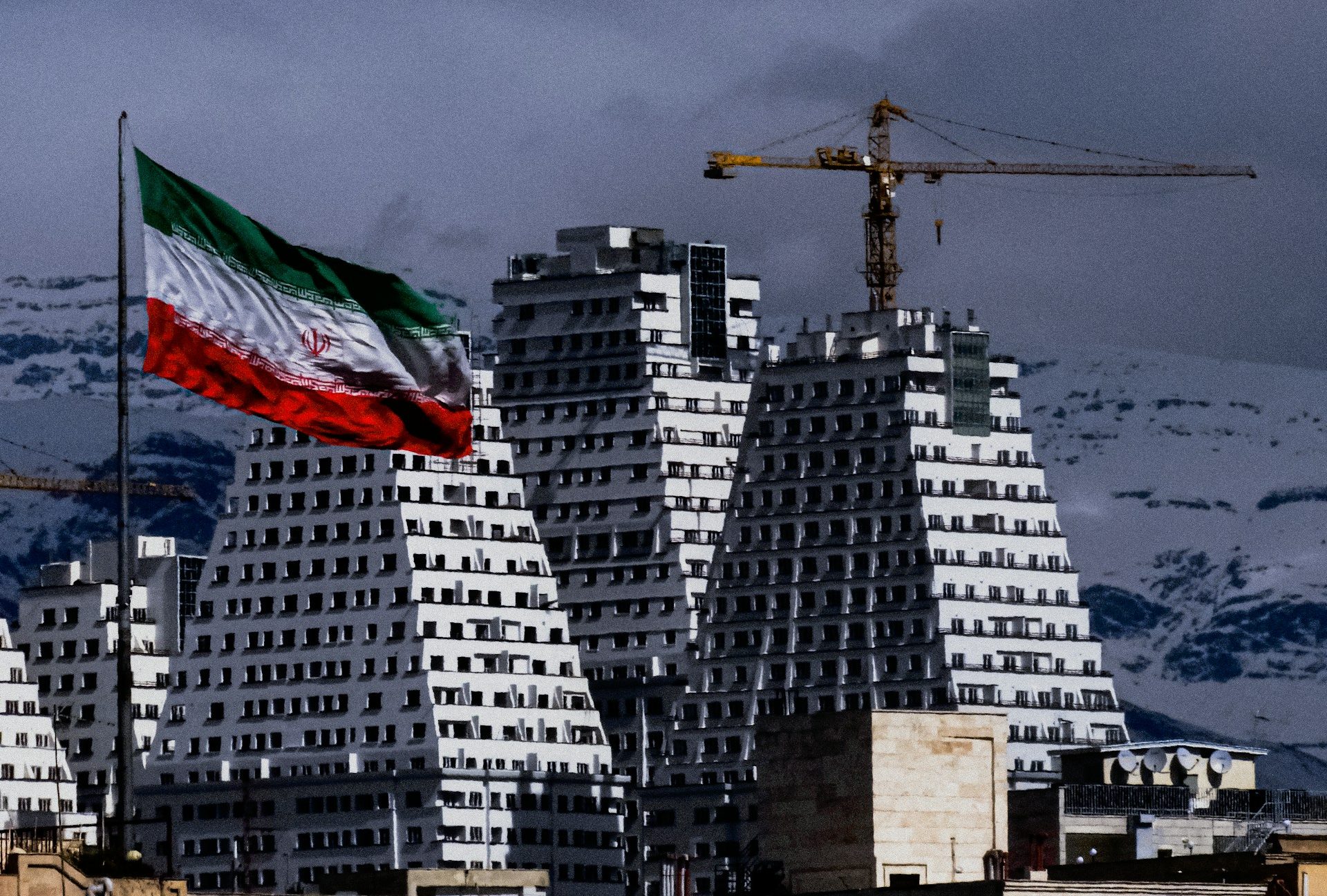Iran Says Draft US Deal Packs Nuclear Caps, Sanctions Relief